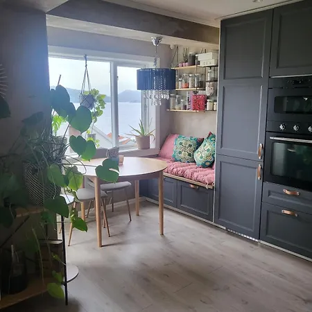 Cozy House In Historical Area * Bergen