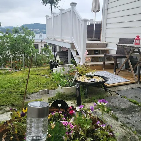 펜션 Cozy House In Historical Area *