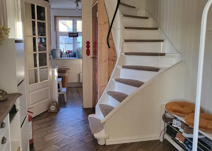 Дом отдыха Cozy House In Historical Area *